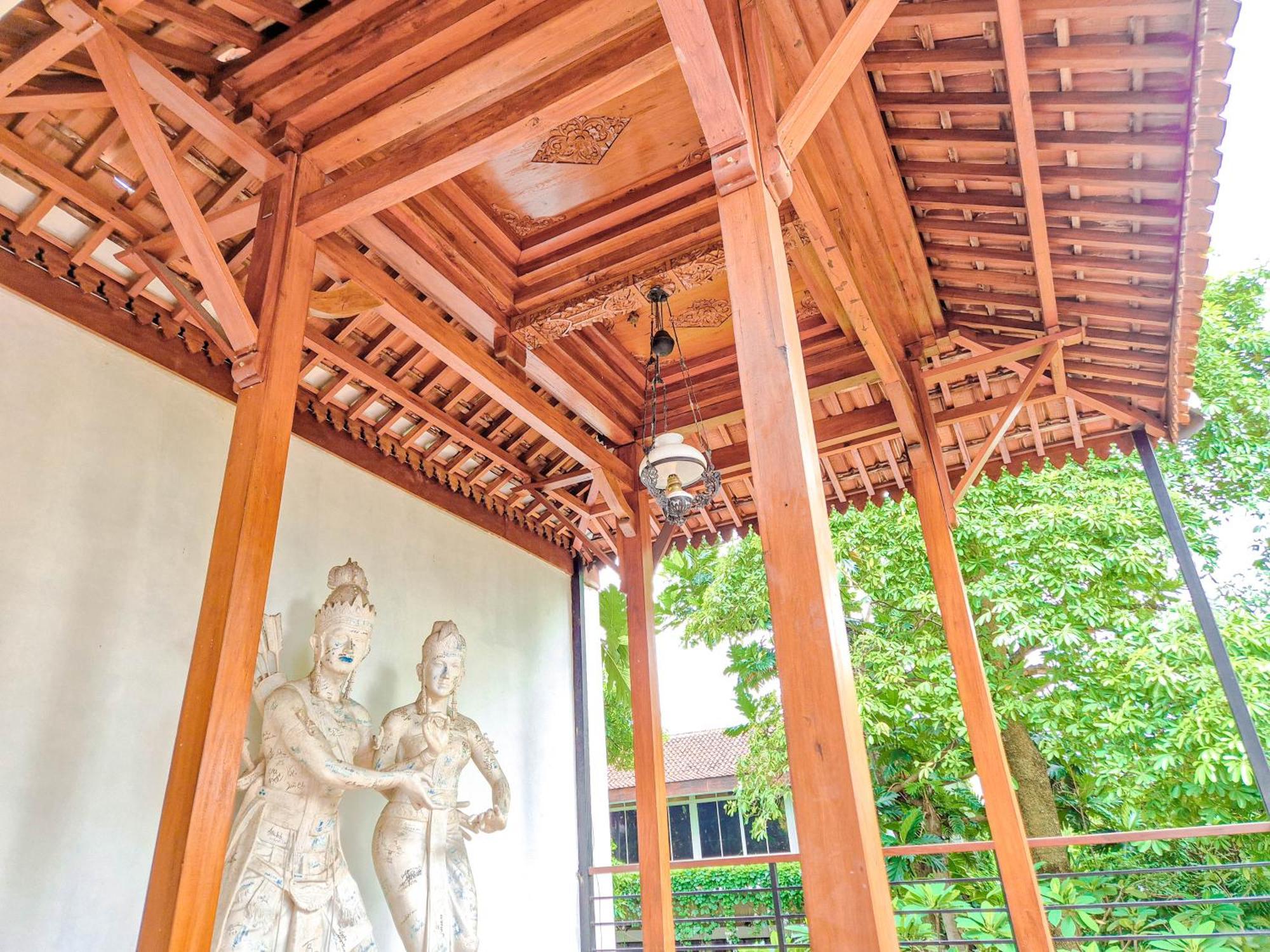 Pendhapa Art Space - Pas Limasan Wisma tamu
