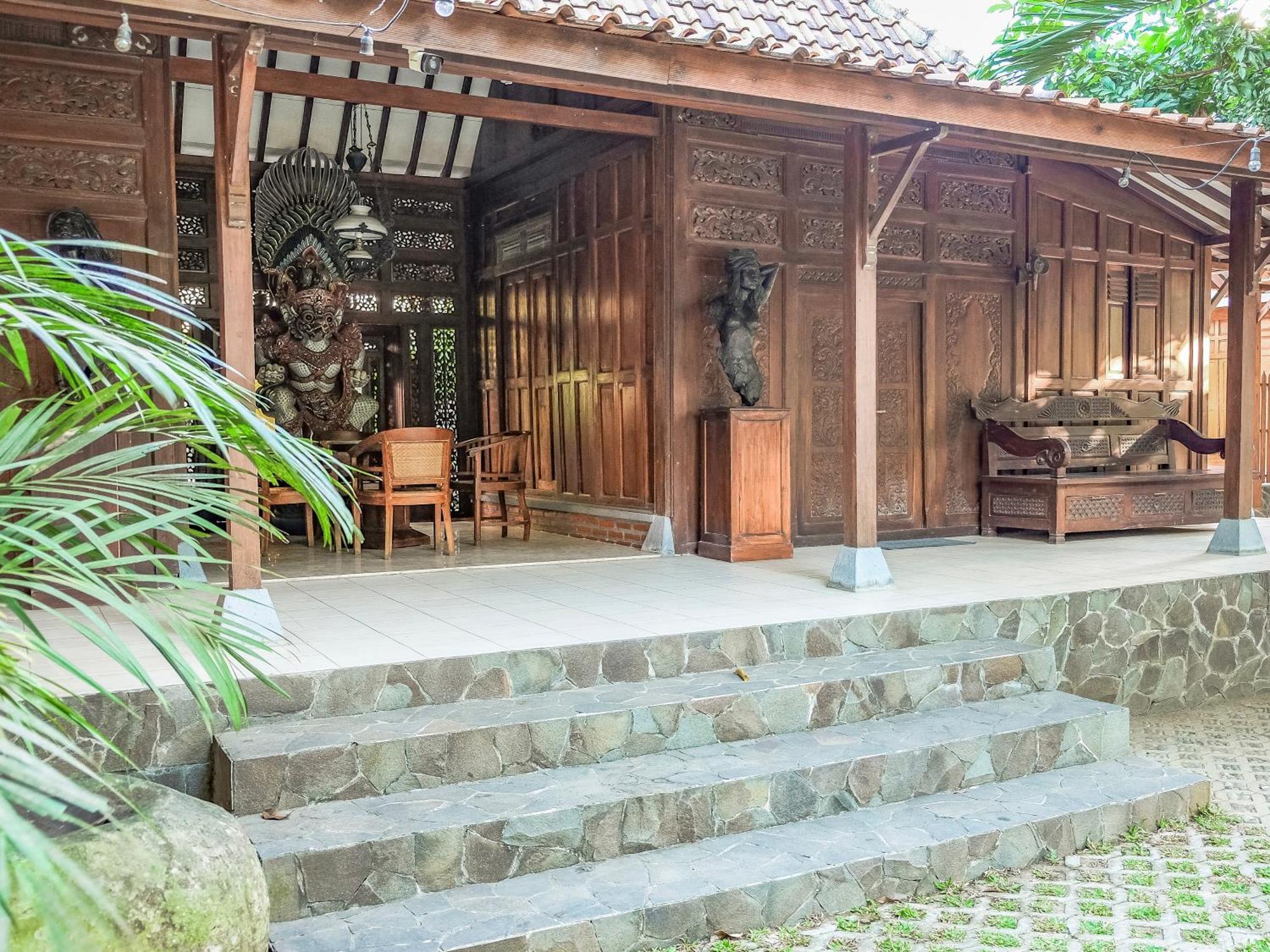 Pendhapa Art Space - Pas Limasan Wisma tamu