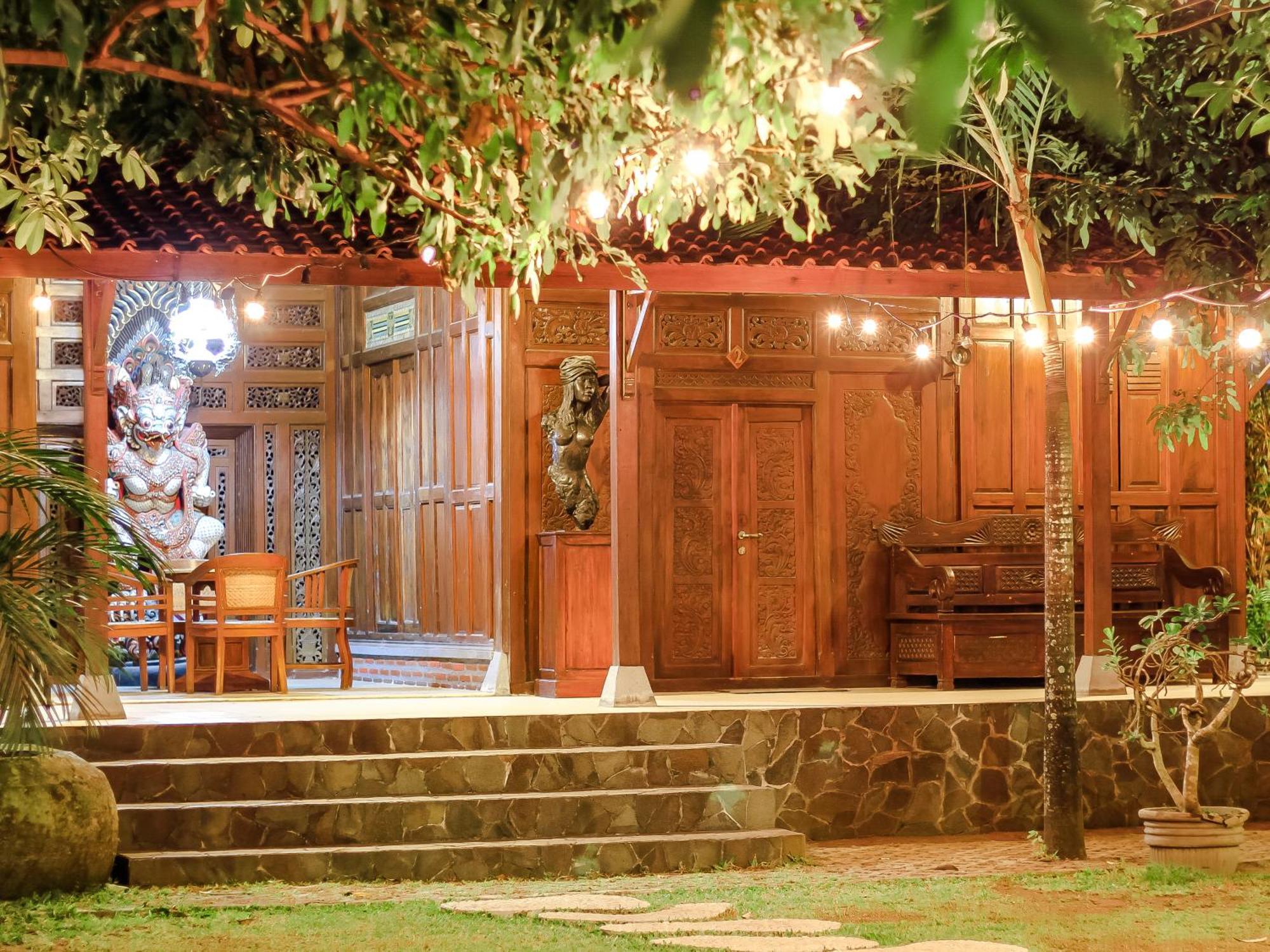 Wisma tamu Pendhapa Art Space - Pas Limasan